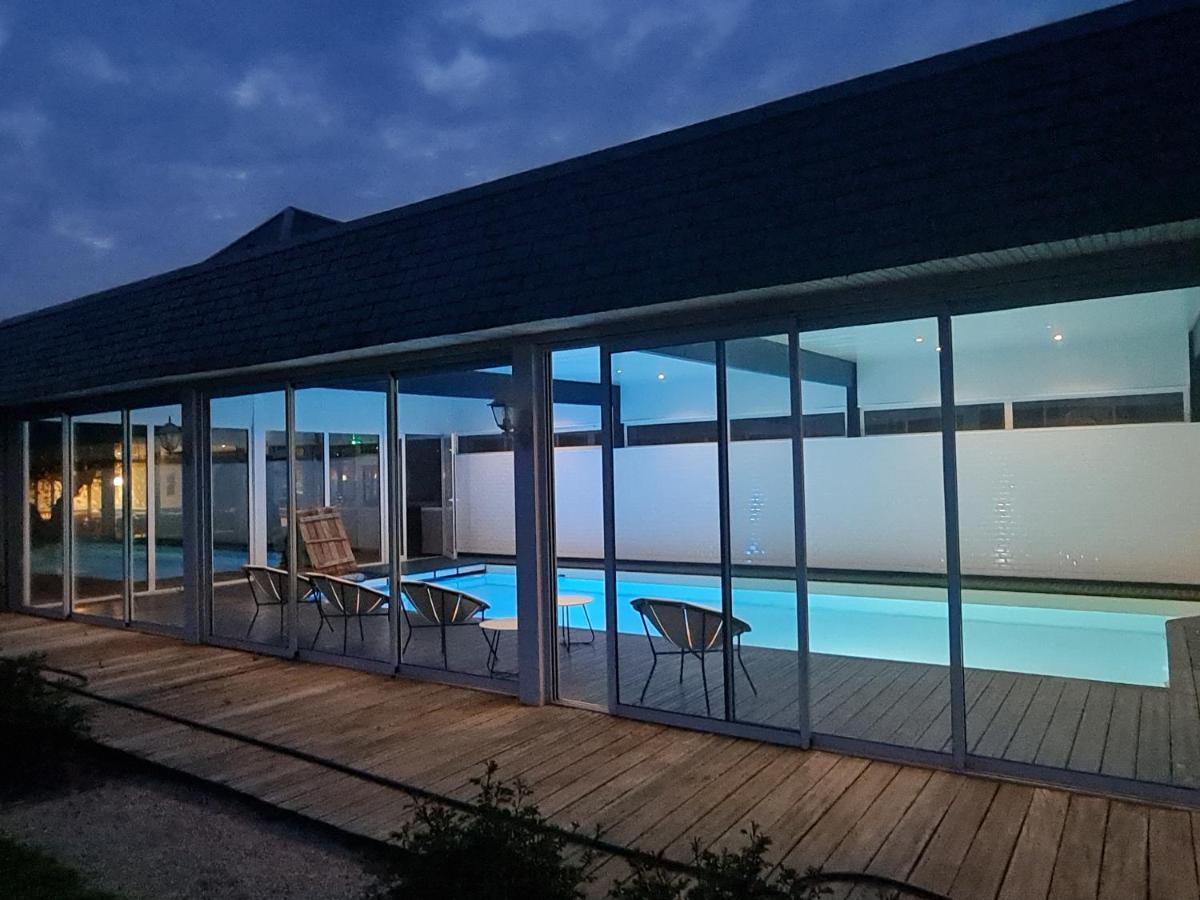 Le Manoir Des Marronniers Hotel Sully  Exterior photo