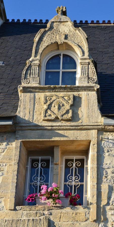 Le Manoir Des Marronniers Hotel Sully  Exterior photo